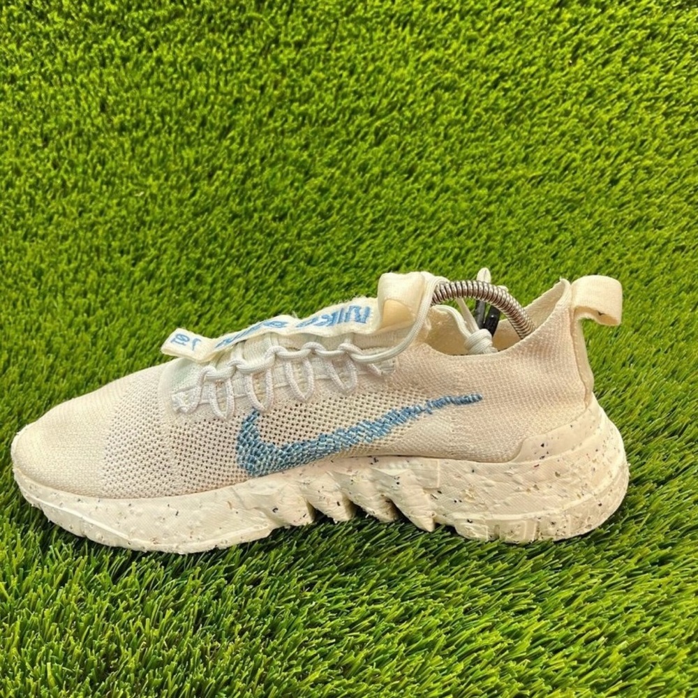 Nike Space Hippie 01. White/Royal. Shoe Size 11